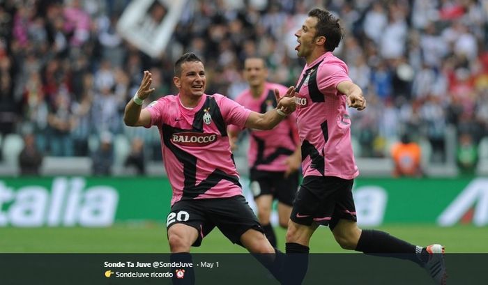 Selebrasi Alessandro Del Piero usai menjebol gawang Atalanta dalam laga terakhirnya membela Juventus 13 Mei 2012.