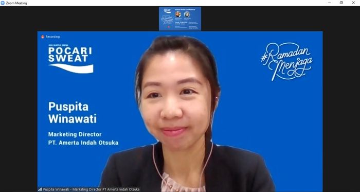 Puspita Winawati selaku Marketing Ditector PT Amerta Indah Otsuka di Press Conference melalui Live Zoom, Jumat (15/5/2020).