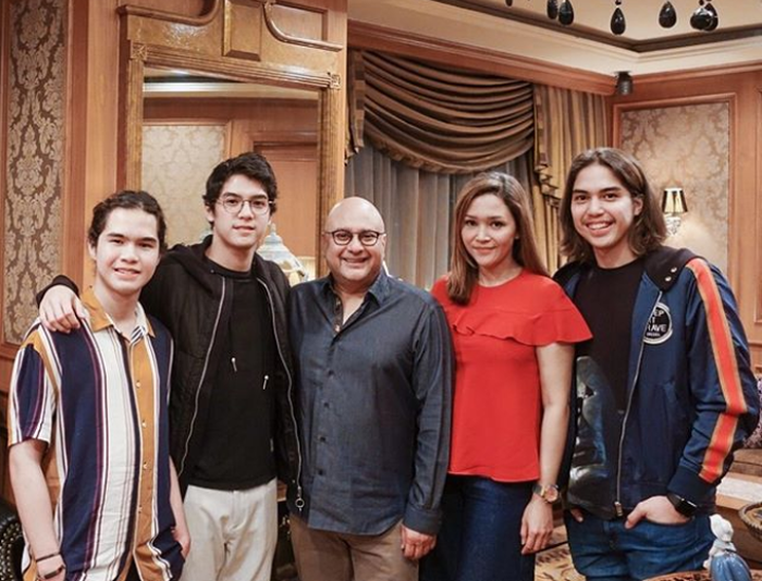 Kedekatan Irwan Mussry dengan Al, El, dan Dul.