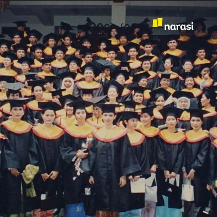 Foto wisuda Najwa Shihab