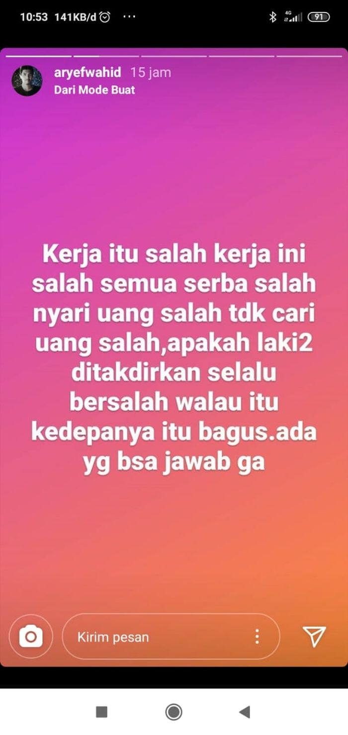 Aryef Wahid, suami Evi Masamba tiba-tiba curhat mengenai pekerjaan.