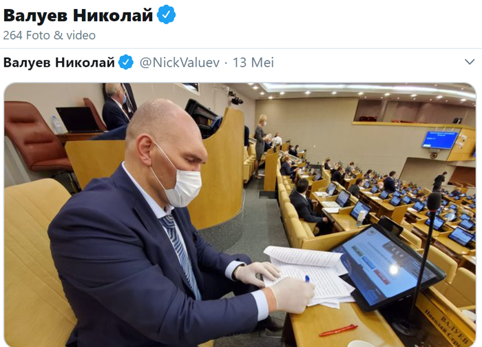 Mantan petinju kelas berat, Nikolai Valuev. 