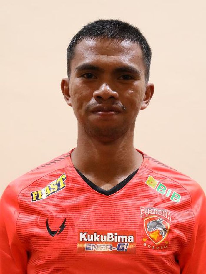 Bek muda Borneo FC, Wiranto.