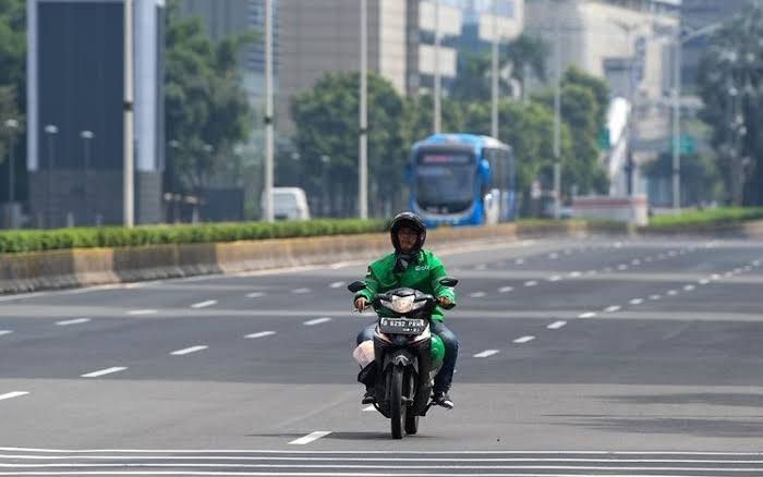 Putuskan Tarik Rem Darurat Jakarta PSBB Ketat, Gubernur Anies Baswedan Janji Akan Terus Berikan Bansos Lagi Bagi Terdampak