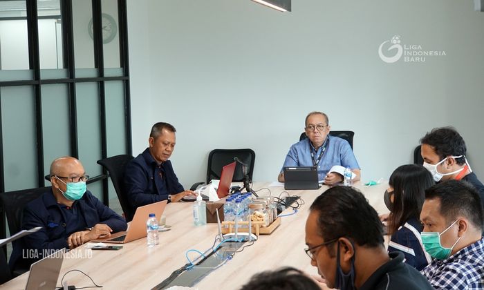 Rapat virtual PT Liga Indonesia Baru dan perwakilan klub Liga 1 2020 pada Jumat, 17 Juli 2020.