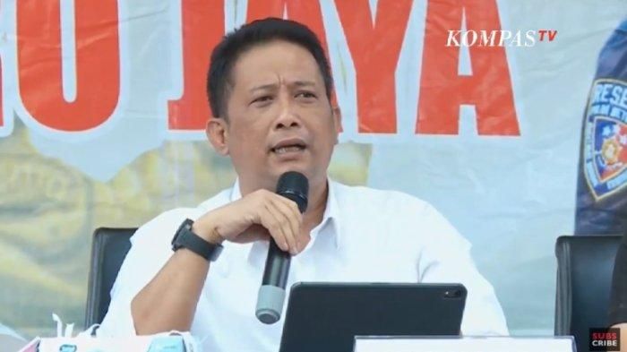 Direskrimum Polda Metro Jaya Kombes Tubagus Ade Hidayat mengungkapkan fakta tentang pisau yang ditemukan di TKP pembunuhan editor Metro TV, Yodi Prabowo, Sabtu (25/7/2020). 