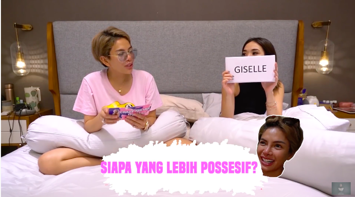 Gisel saat sesi QnA dengan Nikita Mirzani