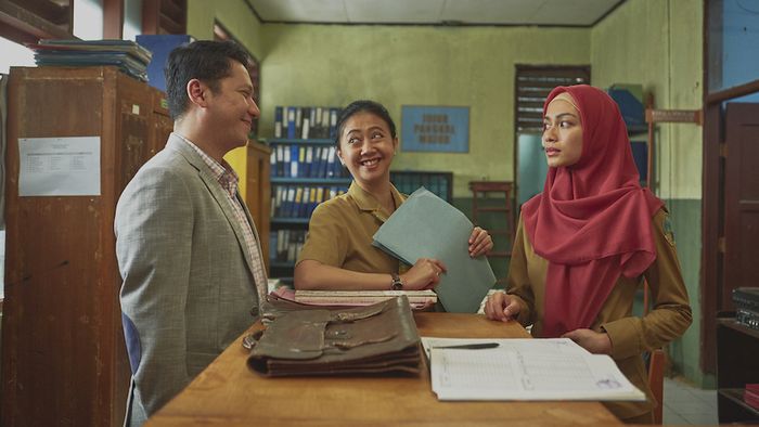 Gading Marten di fil Guru-Guru Gokil