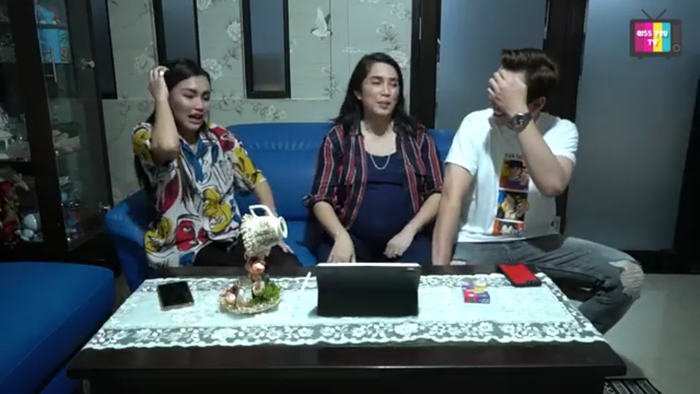 Ayu ting ting bongkar perlakuan enji saat dirinya hamil