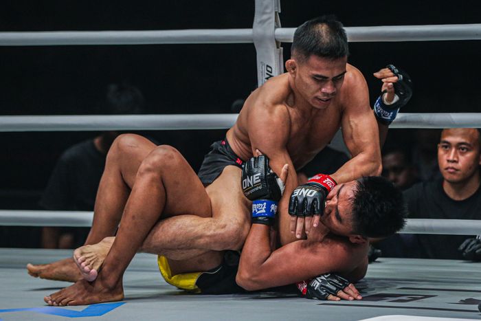 Atlet ONE Championship asal Indonesia, Eko Roni Saputra.