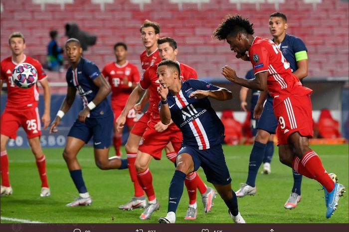 Winger Bayern Muenchen, Kingsley Coman, melakukan sundulan sekaligus menjadi pahlawan kemenangan timnnya atas Paris Saint-Germain (PSG) di laga final Liga Champions, Minggu (23/8/2020) atau Senin dini hari WIB.