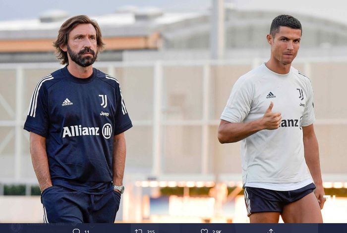 Momen kebersamaan pelatih baru Juventus, Andrea Pirlo, dan Cristiano Ronaldo usai menjalani sesi latihan.