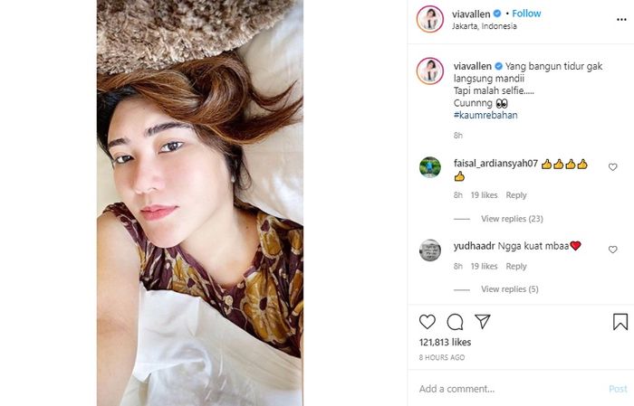 Pedangdut Via Vallen jadi sorotan netizen usai pajang foto bangun tidur sambil pakai daster