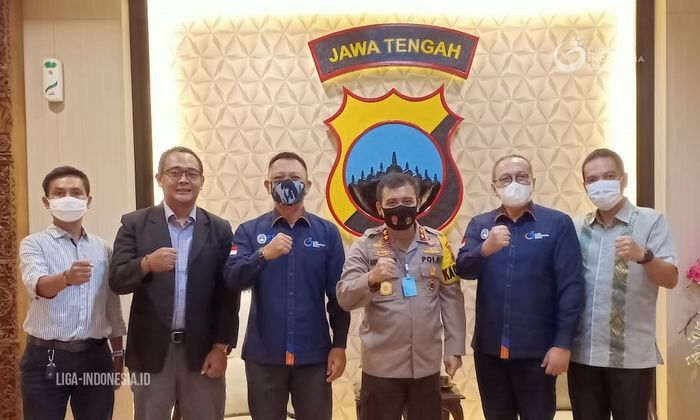 PSSI dan PT LIB saat melakukan audiensi dengan Polda Jateng, Senin (31/8/2020)