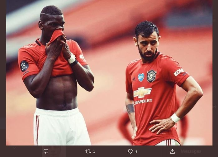 Gelandang Manchester United, Bruno Fernandes dan Paul Pogba.