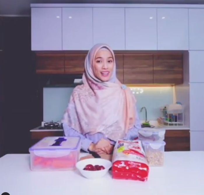 Dapur ri rumah Alyssa Soebandono