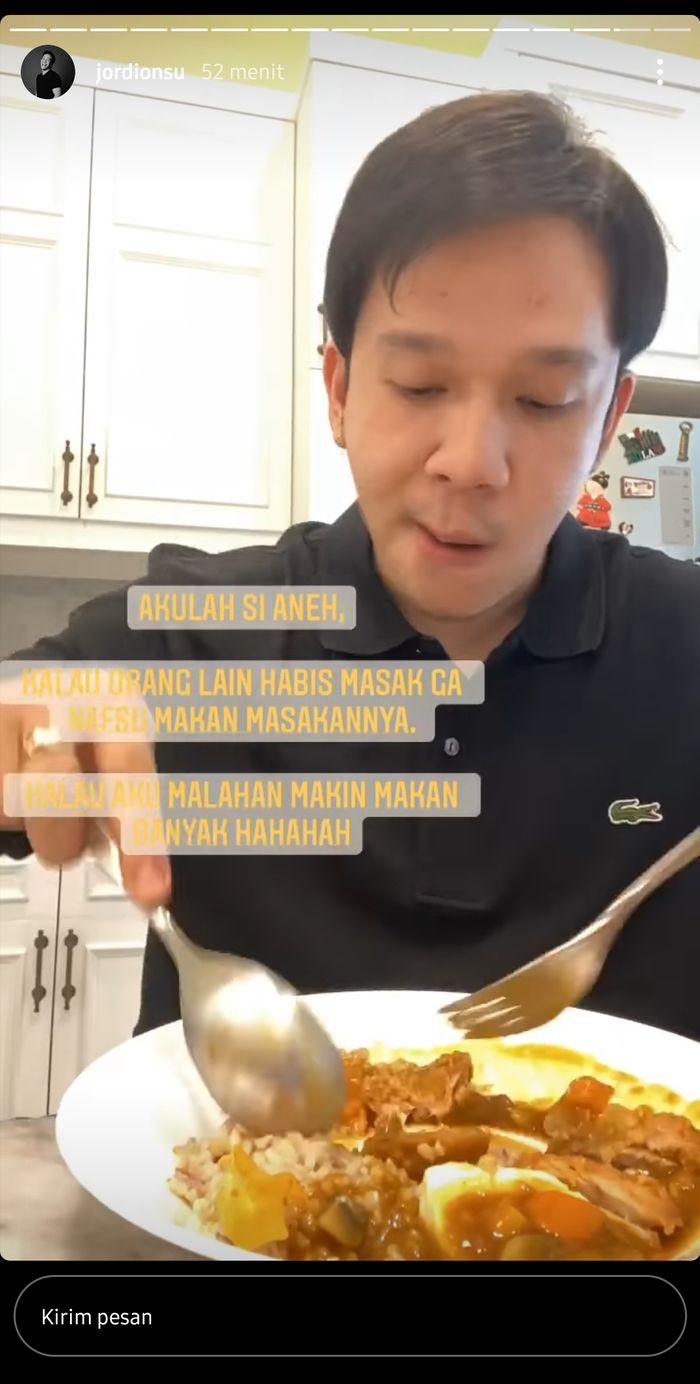 Adik presenter sekaligus bos ayam geprek Ruben Onsu, Jordi Onsu, ungkap kebiasaan 'aneh' yang dimilikinya.