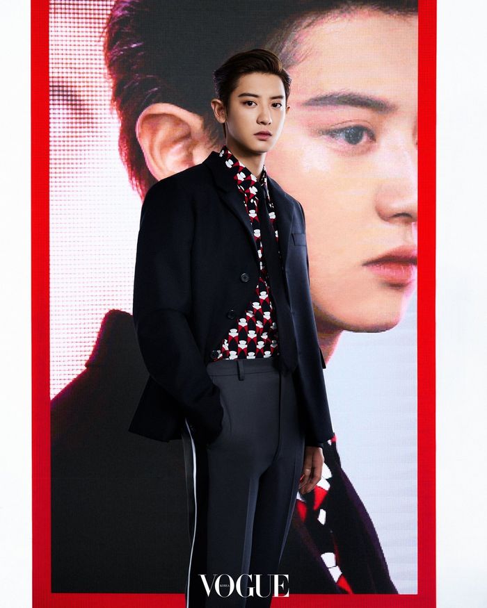 Chanyeol EXO dalam pemotretan VOGUE untuk Prada