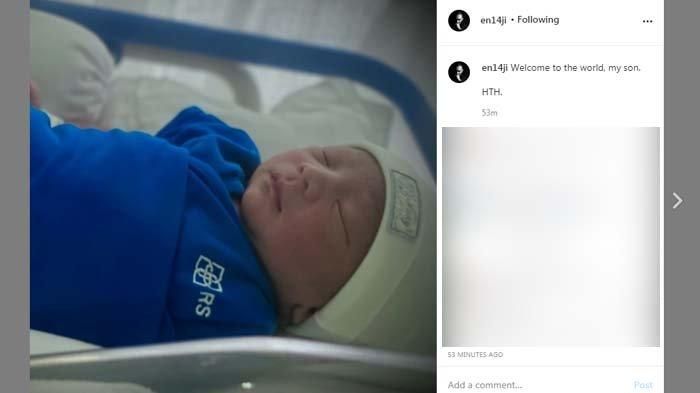 Unggahan Enji Baskoro