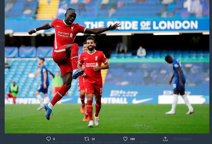 Sadio Mane merayakan golnya dalam laga Chelsea vs Liverpool di Stamford Bridge, 20 September 2020.