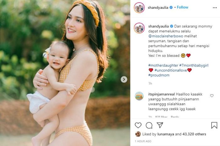 Potret seksi Shandy Aulia