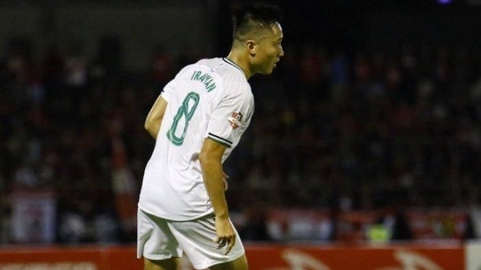 Pemain belakang PSS Sleman, Arthur Irawan.