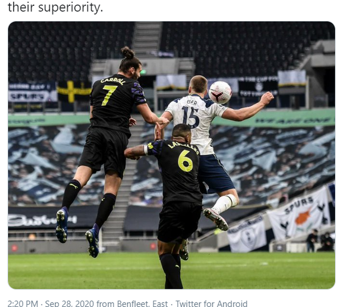 Insiden handsball Eric Dier di pertandingan Tottenham Hotspur kontra Newcastle pada pekan ketiga Liga Inggris 2020-2021.