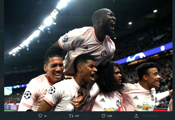 Para pemain Manchester United merayakan gol ke gawang Paris Saint-Germain di leg kedua babak 16 besar Liga Champions 2018-2019.