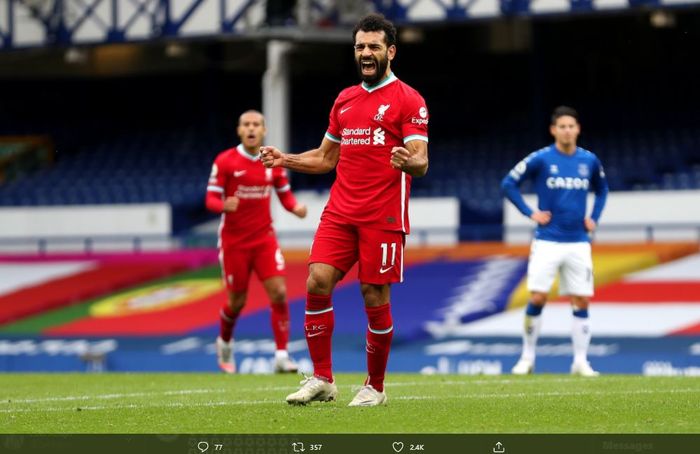 Mohamed Salah berhasil mencetak gol ke-100 untuk Liverpool ke gawang Everton.