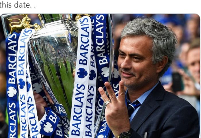 Jose Mourinho saat memenangkan gelar Liga Inggris musim 2014-2015 bersama Chelsea. 