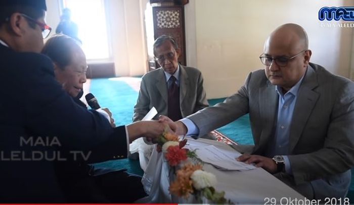 Momen ayah Maia Estianty menikahkan anaknya dengan Irwan Mussry