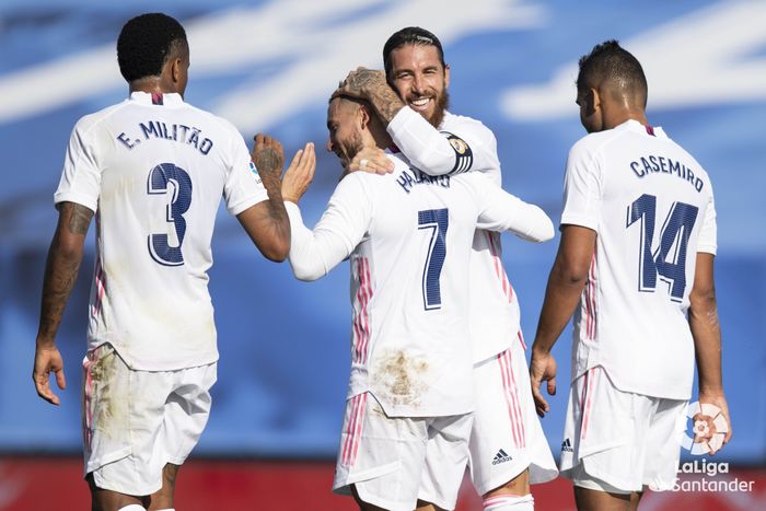 Eden Hazard usai mencetak gol ke gawang Huesca di Stadion Alfredo Di Stefano dalam laga pekan ke-8 Liga Spanyol, Sabtu (31/10/2020). 