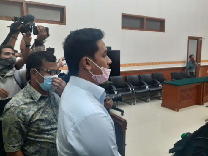 Bibi Ardiansyah saat ditemui Grid.ID usai sidang di Pengadilan Negeri Jakarta Barat, Kamis (5/11/2020).