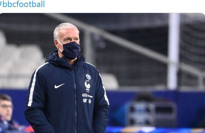 Ekspresi pelatih timnas Prancis, Didier Deschamps, dalam laga uji coba kontra timnas Finlandia di Stade de France, Rabu (11/11/2020).