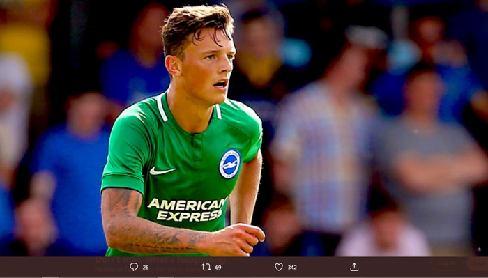 Bek Brighton and Hove Albion, Ben White.