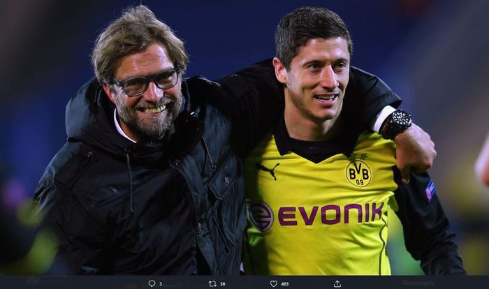 Pelatih Liverpool, Juergen Klopp, disebut menjadi satu sosok yang membuat karier Robert Lewandowski meroket.