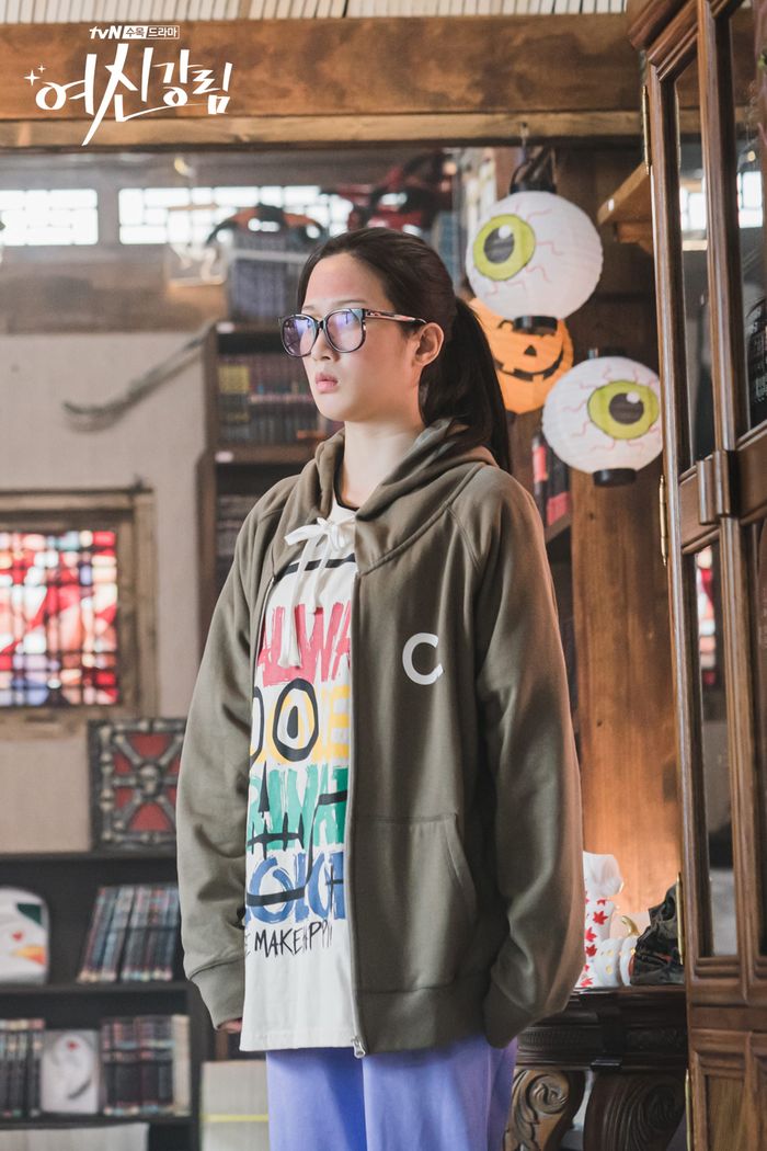 Moon Ga Young dalam drama True Beauty.