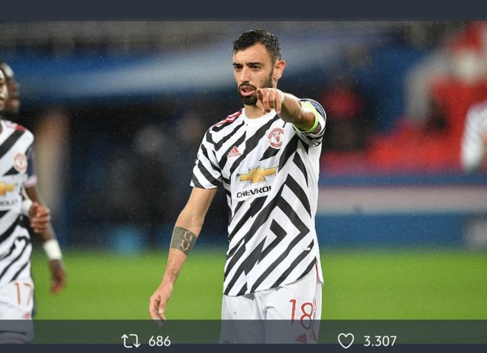 Gelandang Manchester United, Bruno Fernandes, dalam laga melawan West Ham United, Sabtu (5/12/2020).