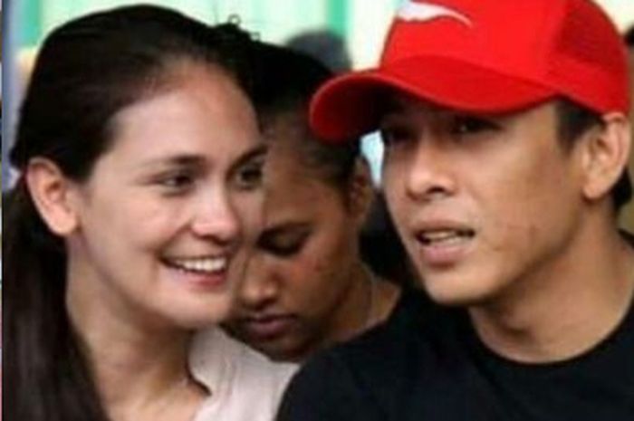 Luna Maya dan Ariel NOAH