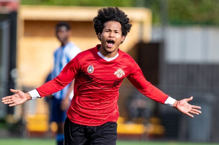 Penyerang alumni Garuda Select, Bagus Kahfi, resmi direkrut oleh FC Utrecht.