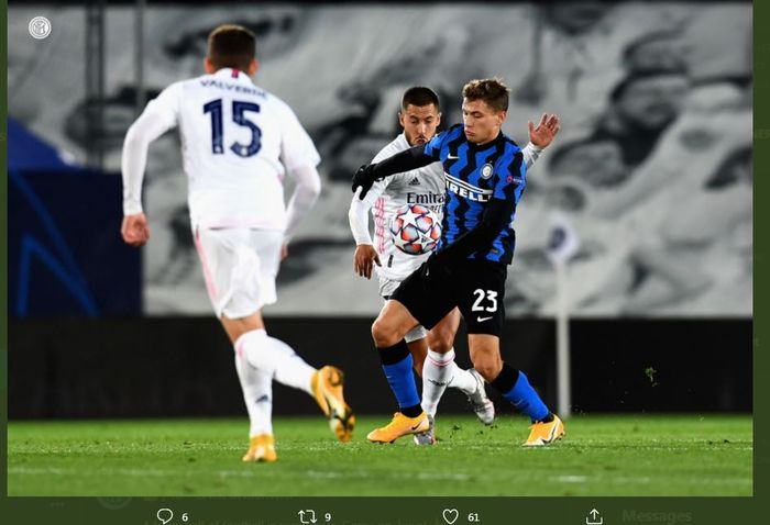 Nicolo Barella berebut bola dengan Eden Hazard dalam duel Real Madrid vs Inter Milan di Liga Champions 2020-2021.