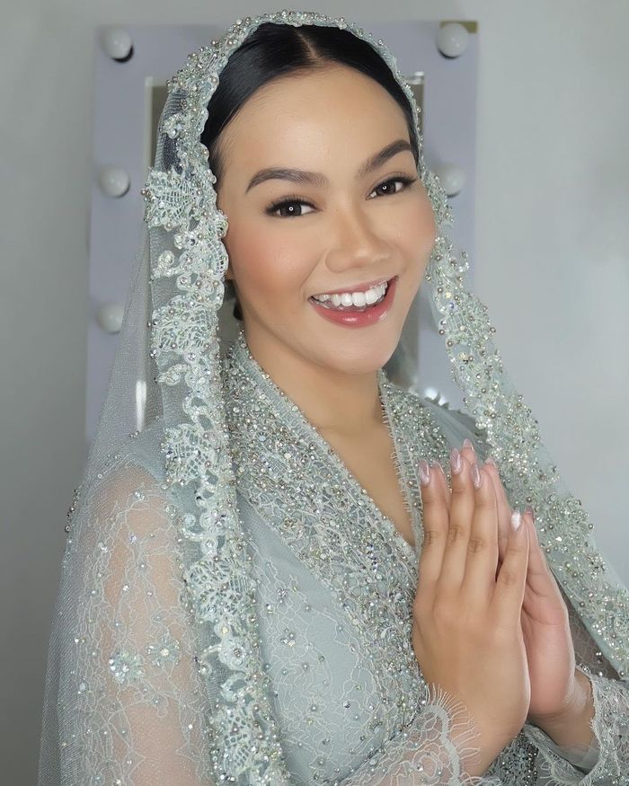 Make up pengajian Yura Yunita