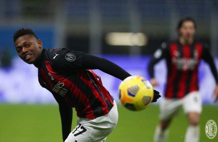 Rafael Leao mencetak gol pemuka bagi AC Milan kala menjamu Torino di San Siro pada laga pekan ke-16 LIga Italia 2020-2021.