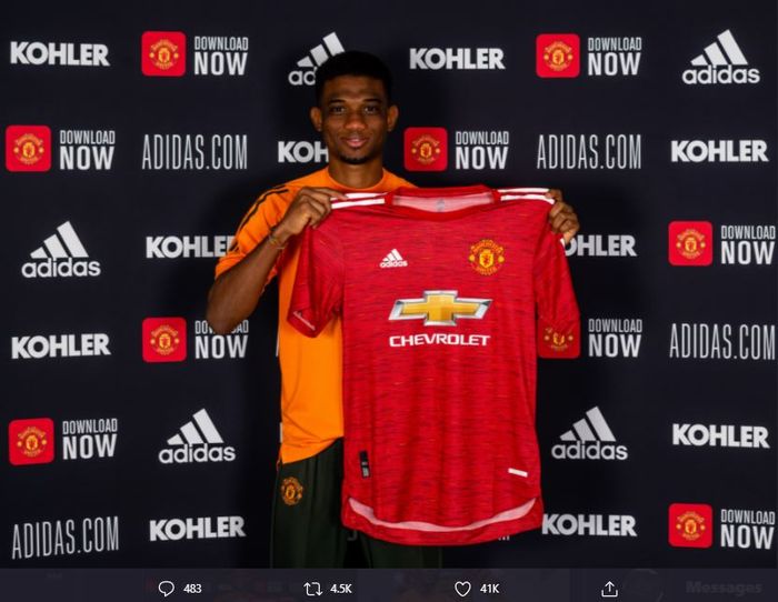 Amad Diallo saat diperkenalkan sebagai pemain baru Manchester United pada bursa transfer musim dingin Januari 2021.