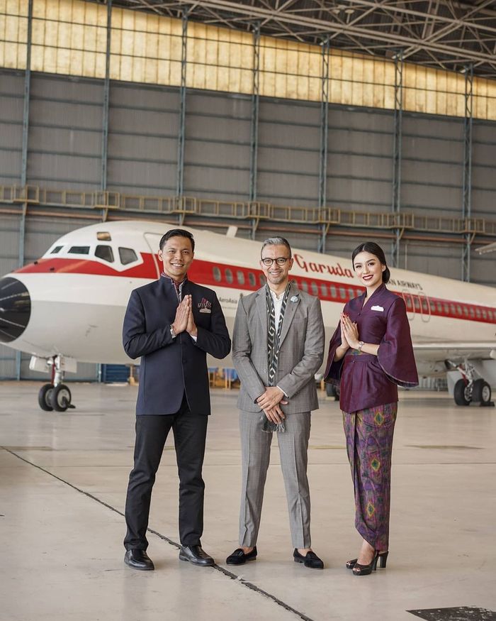 Seragam baru awak kabin Garuda Indonesia