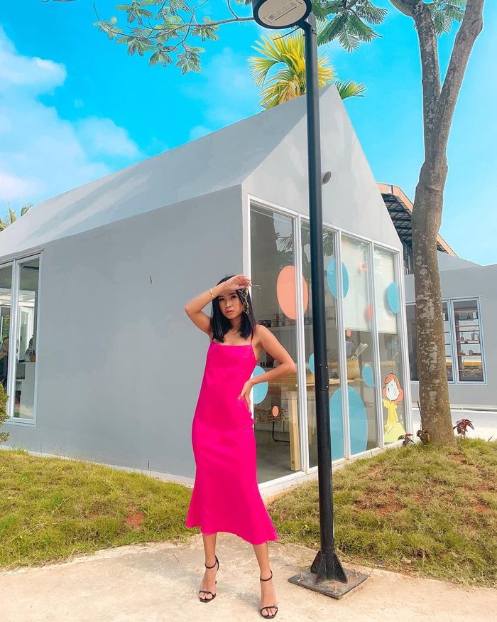 Dress ala Ayya Renita, pemeran Kiki ART di Ikatan Cinta