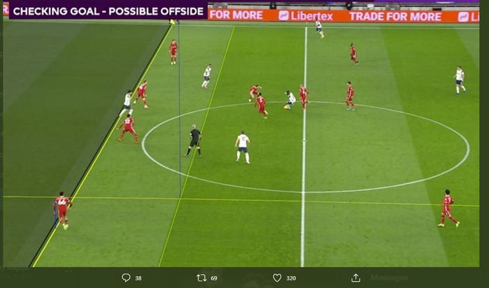 Wasit menganulir gol Son Heung-min dalam duel Tottenham Hotspur vs Liverpool di pekan ke-20 Liga Inggris, 28 Januari 2021.