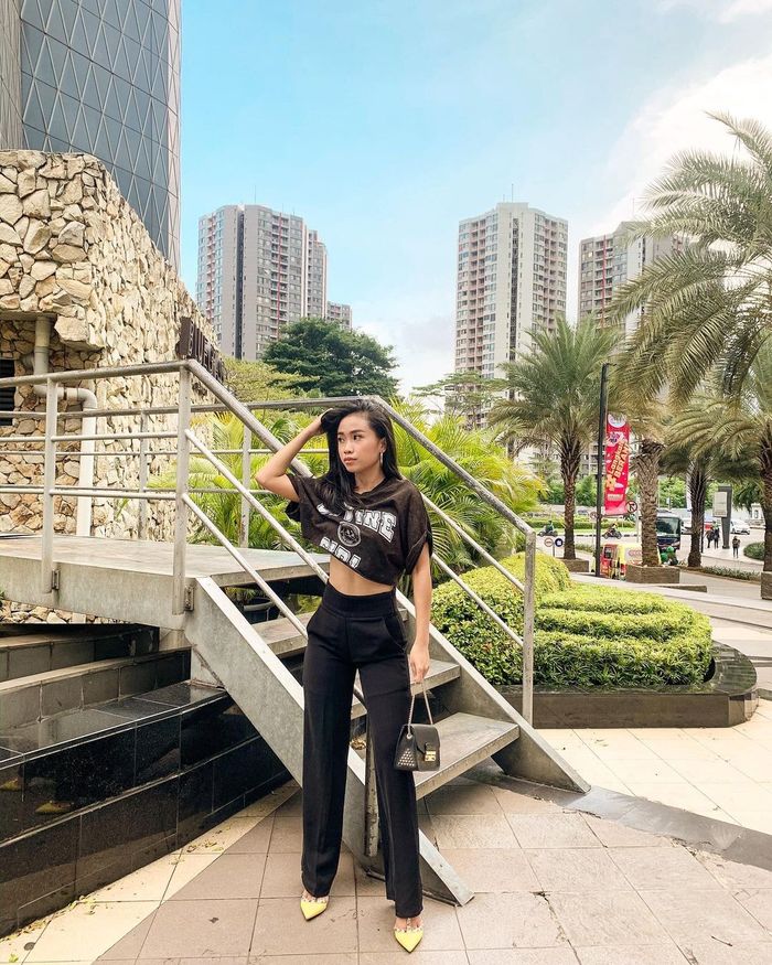 Fashion kaos ala Ayya Renita