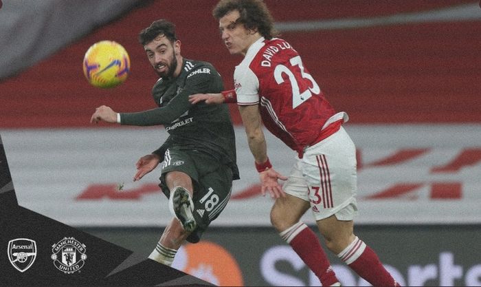 Aksi gelandang Manchester United, Bruno Fernandes, dalam duel melawan Arsenal pada Sabtu (30/1/2021).