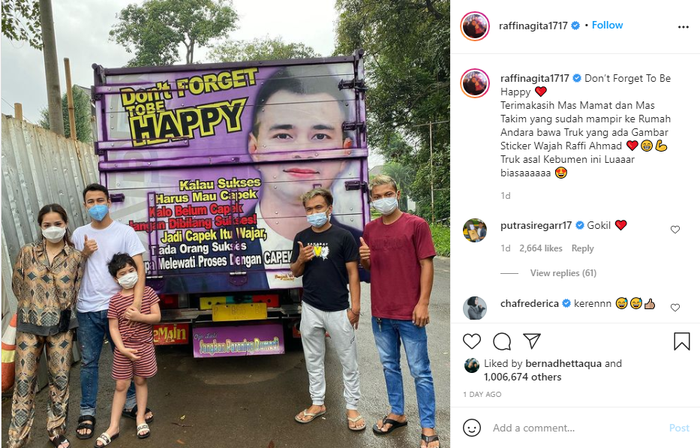 Truk bergambar fotonya diundang Raffi Ahmad ke istana Andara.